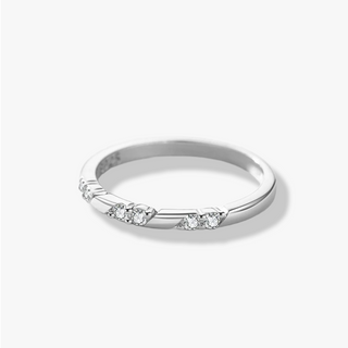 Linea Ring